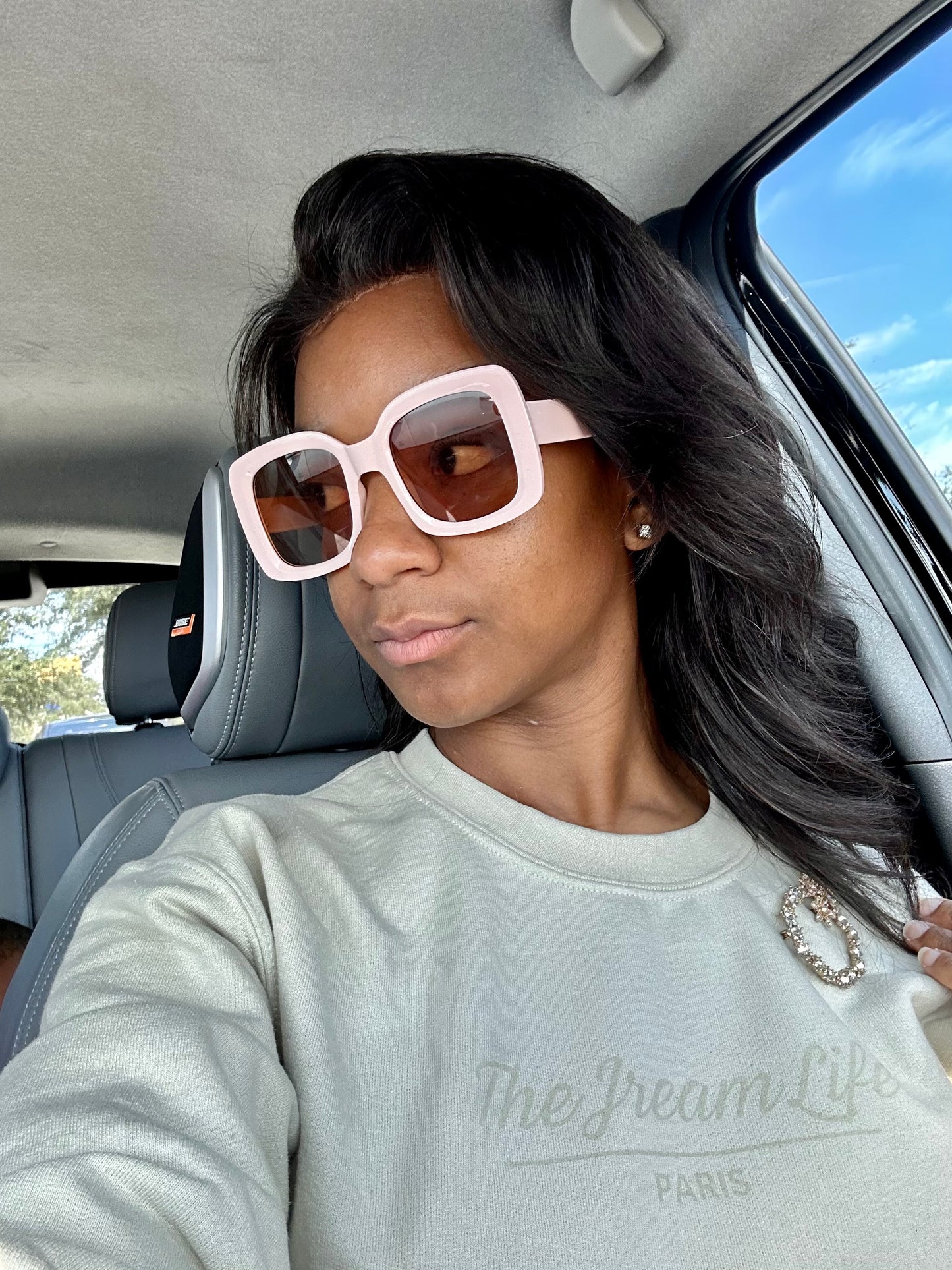 The Jream Life Monochromatic Signature "Jream Paris" Sweatshirt| Women's Sweatshirts